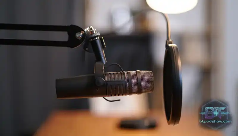 คู่มือมือใหม่เริ่มทำ Podcast ปี 2026: อุปกรณ์ที่ต้องมีและแนวทางสู่ความสำเร็จ